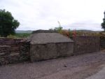 DSC05251, ROADSIDE TOMB.JPG